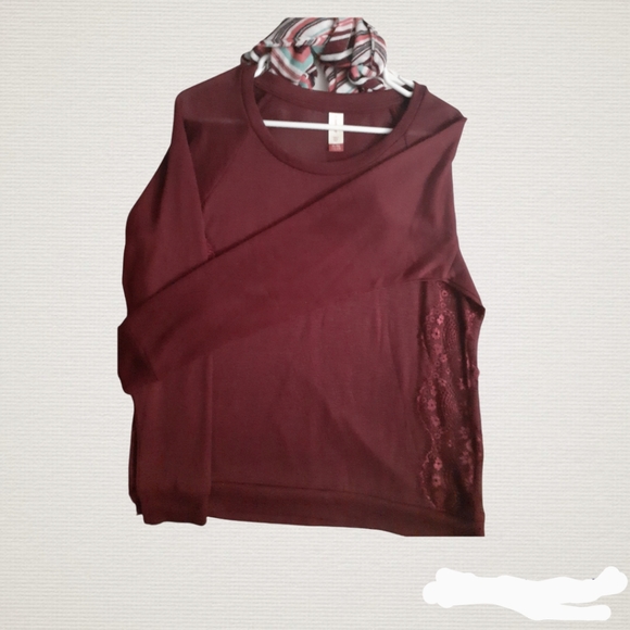 Womens sz 15/17 Burgundy Gauze type sweater top with Scarf set nwotgs - Picture 5 of 11